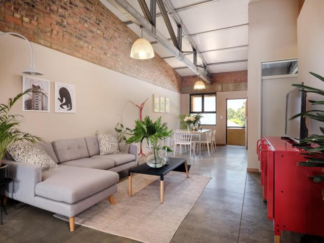 2 BedroomApartment / Flat For Rent inBraamfontein