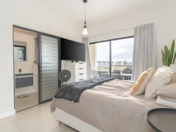 2 BedroomApartment / Flat For Rent inThe Huntsman