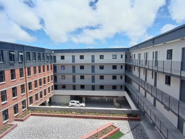 2 BedroomApartment / Flat For Rent inThornton