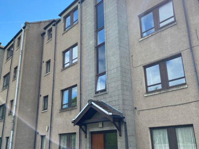 2 bedroomed apartment
