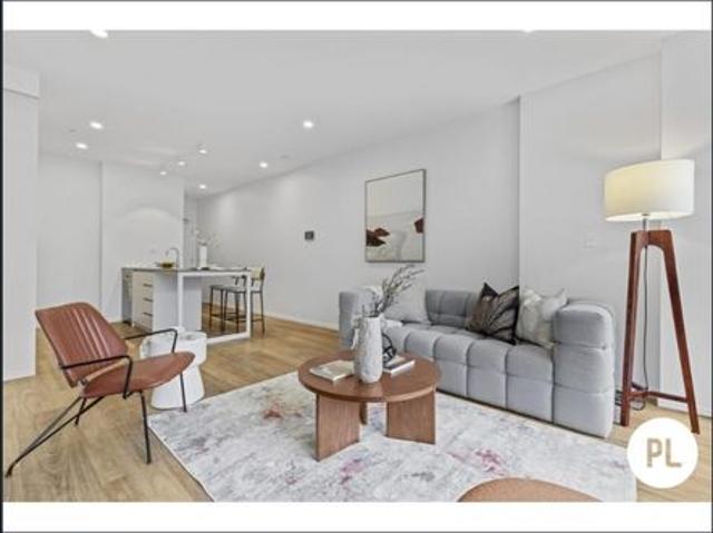 2 bedrooms/2 bathrooms/2 carparks at Hillyard House Redefine your rental experience