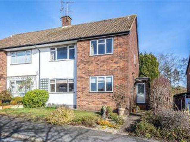 2 Bedrooms Maisonette for sale in Green Street, Chorleywood, Rickmansworth, Hertfordshire WD3