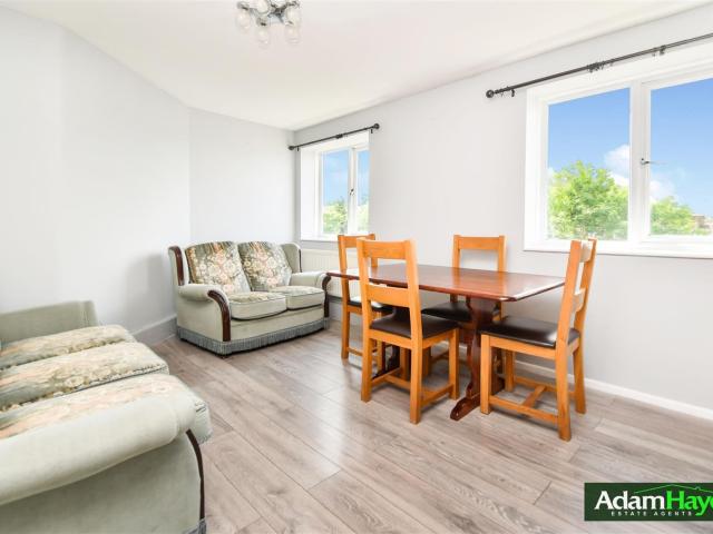 2 Bedrooms Apartment To Let