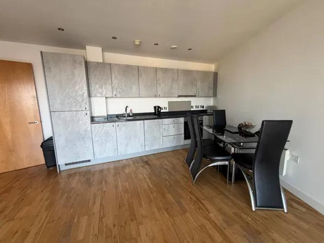 2 bedrooms apartment to rent