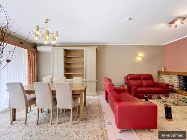 2 Bedrooms Apartment with Terrace & Garage