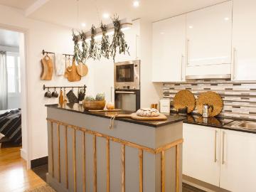 2 bedrooms apartment in Batignolles, Paris Amsterdam Apartments for Rent