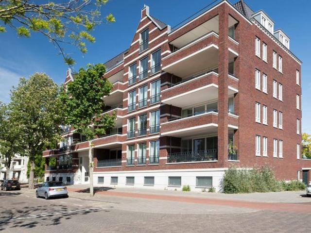 2 bedrooms Apartment Surface Area: 113m2 Furnished Available from: 2026 10 01