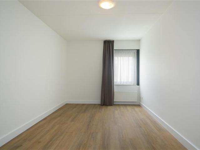 2 bedrooms Apartment Surface Area: 132m2 Unfurnished