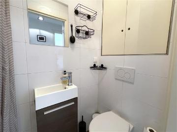2 bedrooms Apartment Surface Area: 60m2 Furnished