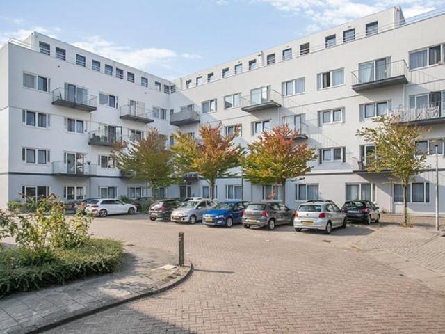 2 bedrooms Apartment Surface Area: 68m2 Furnished Available from: 2026 10 01