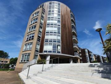 2 bedrooms Apartment Surface Area: 74m2 Furnished Available from: 2026 06 01