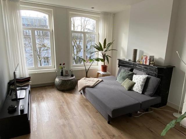 2 bedrooms Apartment Surface Area: 75m2 Unfurnished