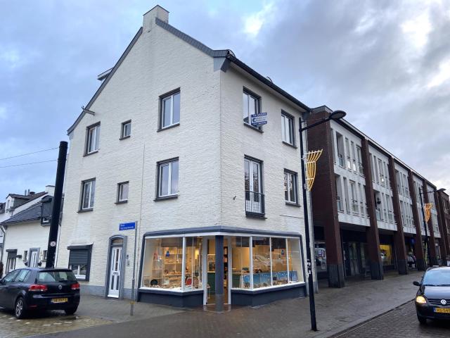2 bedrooms Apartment Surface Area: 76m2 Unfurnished