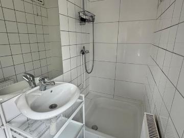 2 bedrooms Apartment Surface Area: 78m2 Unfurnished