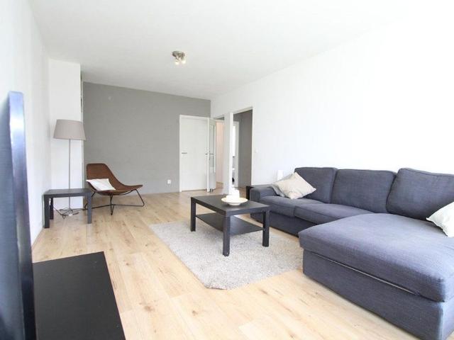 2 bedrooms Apartment Surface Area: 78m2 Unfurnished