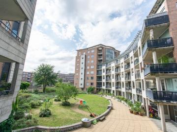 2 bedrooms Apartment Surface Area: 78m2 Furnished