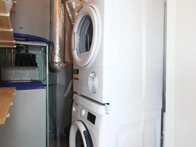 2 bedrooms Apartment Surface Area: 80m2 Unfurnished