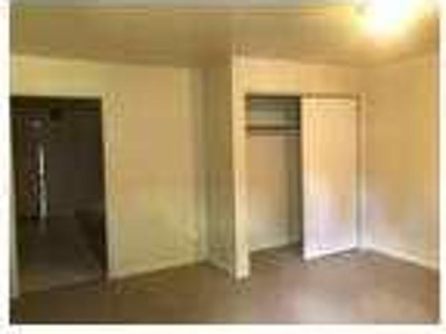 2 bedrooms Apartment Surround yourself in mountain tranquility in the Town of