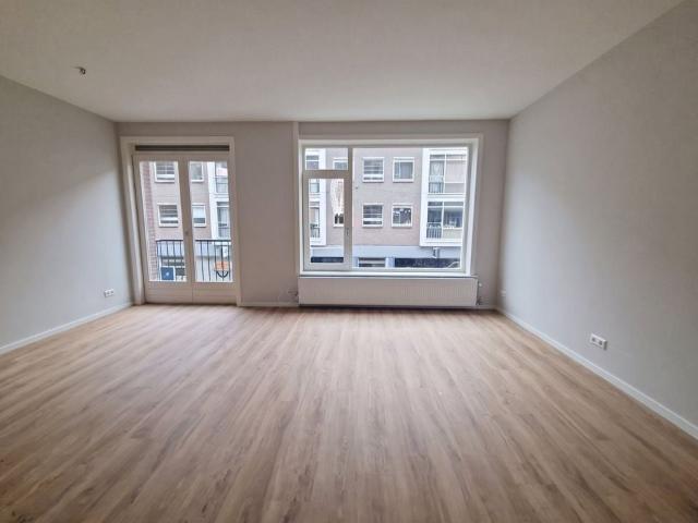 2 bedrooms Appartement Surface Area: 64m2