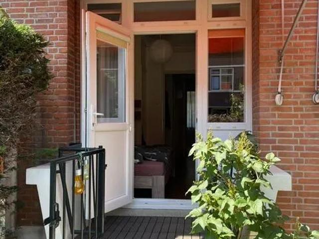 2 bedrooms Appartement Surface Area: 80m2