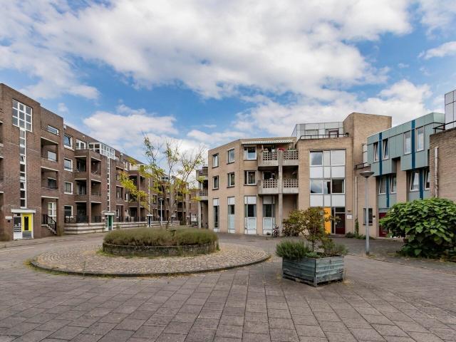 2 bedrooms Appartement Surface Area: 86m2
