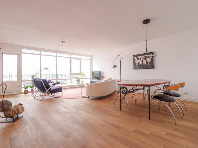 2 bedrooms Appartement Surface Area: 90m2