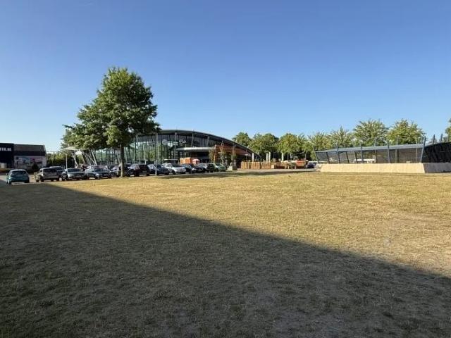 2 bedrooms Appartement Surface Area: 95m2