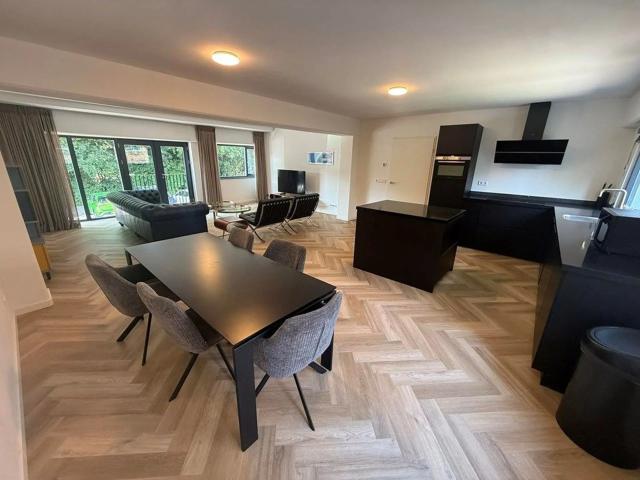 2 bedrooms Appartement Surface Area: 101m2