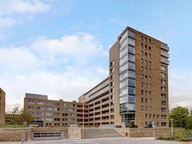 2 bedrooms Appartement Surface Area: 110m2