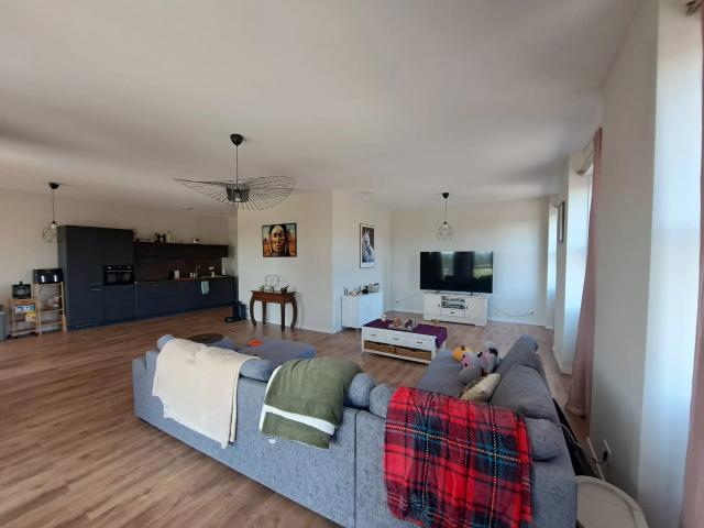 2 bedrooms Appartement Surface Area: 114m2
