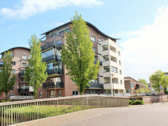 2 bedrooms Appartement Surface Area: 121m2