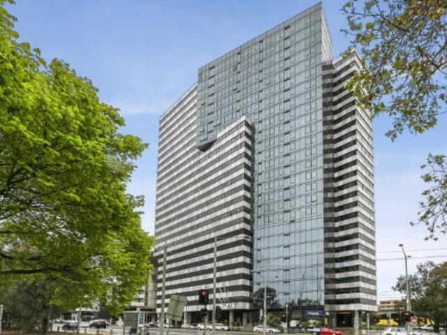 2 Bedrooms CBD View