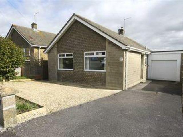 2 Bedrooms Detached bungalow for sale in Newall Tuck Road, Chippenham, Wiltshire SN15