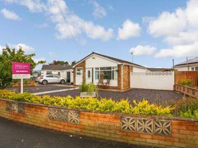 2 Bedrooms Detached bungalow for sale in Llys Madoc, Towyn, Abergele LL22