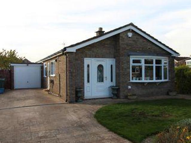 2 Bedrooms Detached bungalow for sale in St. Marys Walk, Thirsk YO7