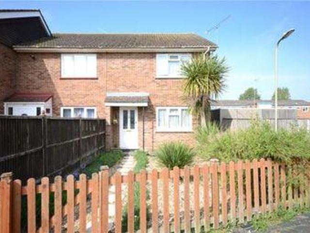 2 Bedrooms End terrace house for sale in Cadnam Close, Aldershot, Hampshire GU11