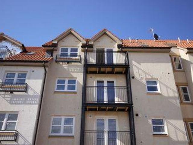 2 Bedrooms Flat for rent in 20 The Sycamores, Countess Crescent, Dunbar EH42