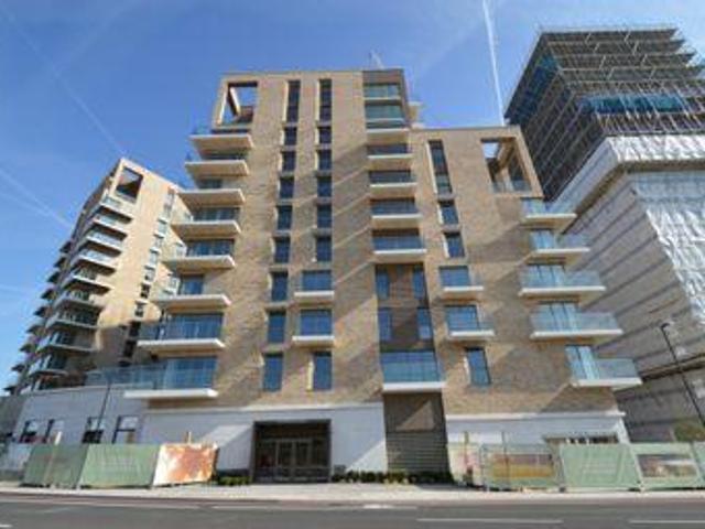 2 Bedrooms Flat for rent in Cottam House, Kidbrooke Park Road, Kidbrooke SE3