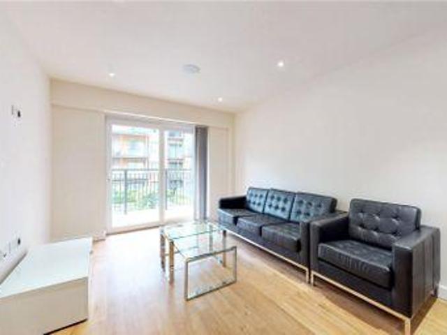 2 Bedrooms Flat for rent in Constantine House, Colindale NW9