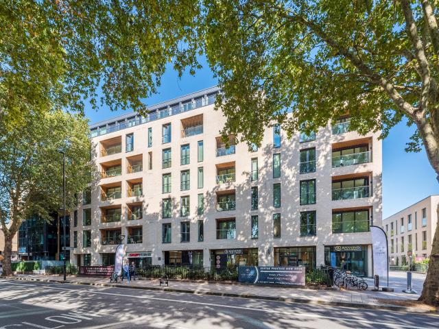 2 Bedrooms Flat for Rent in Chiswick High Road | Foxtons