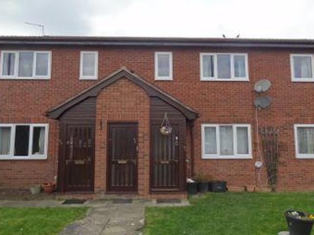 2 Bedrooms Flat for rent in Bowens Field, Wem, Shrewsbury SY4