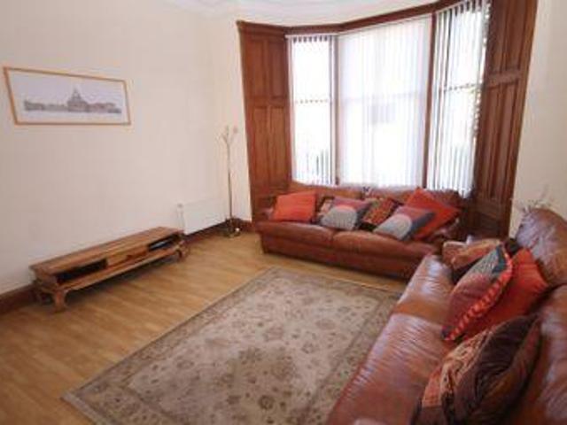 2 Bedrooms Flat for rent in Bellevue Crescent, Ayr KA7