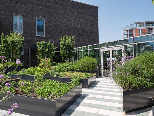 2 Bedrooms Flat for Rent in Bloom West, Nine Elms | Foxtons