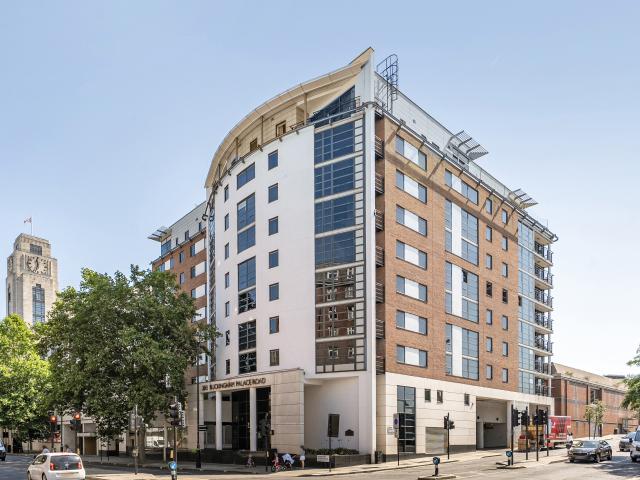 2 Bedrooms Flat for Rent in Buckingham Palace Road | Foxtons