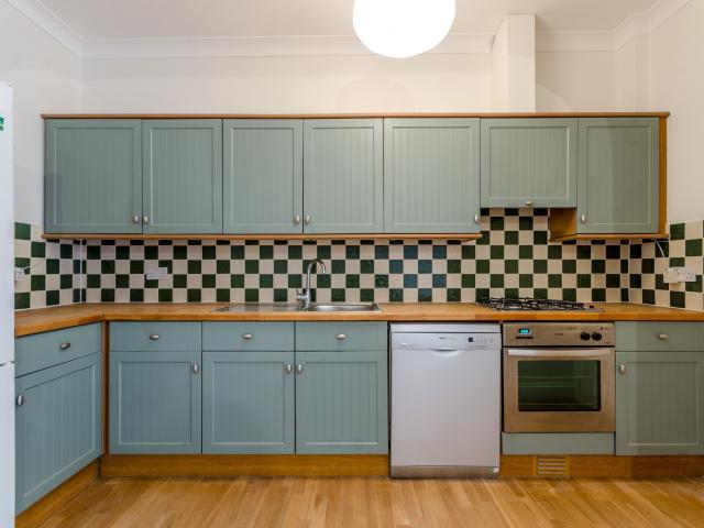 2 Bedrooms Flat for Rent in Grosvenor Avenue | Foxtons