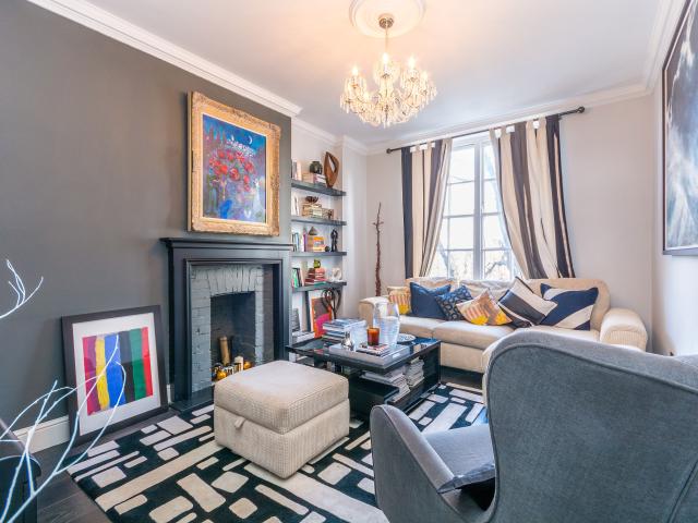 2 Bedrooms Flat for Rent in Grove End Road | Foxtons