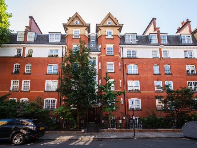 2 Bedrooms Flat for Rent in Flaxman Terrace | Foxtons