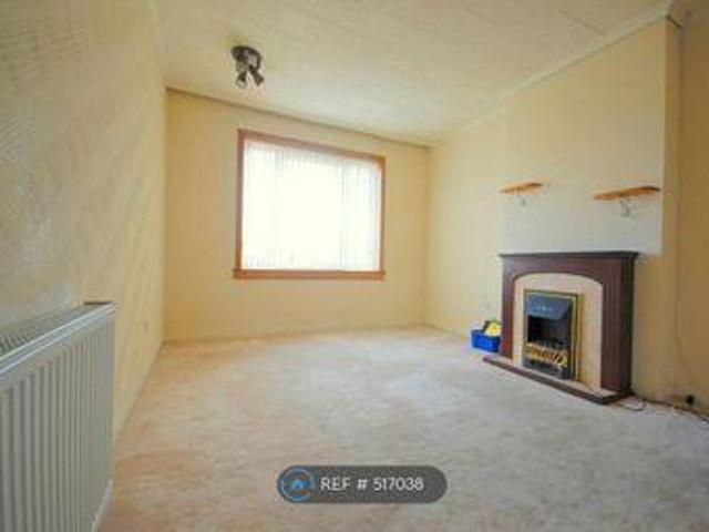 2 Bedrooms Flat for rent in Kilbowie Road, Clydebank G81