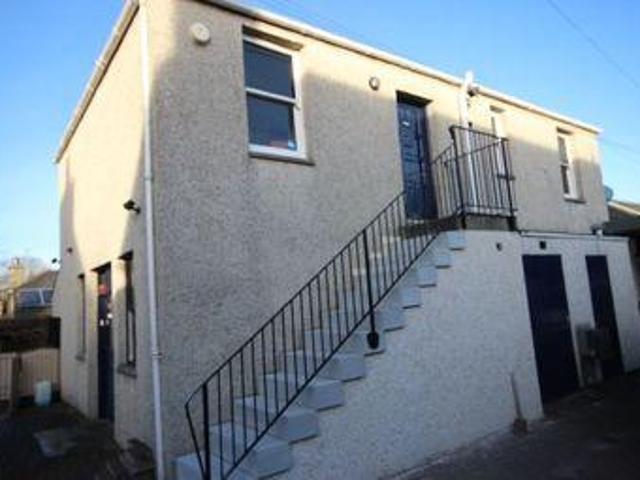 2 Bedrooms Flat for rent in High Street, Biggar ML12
