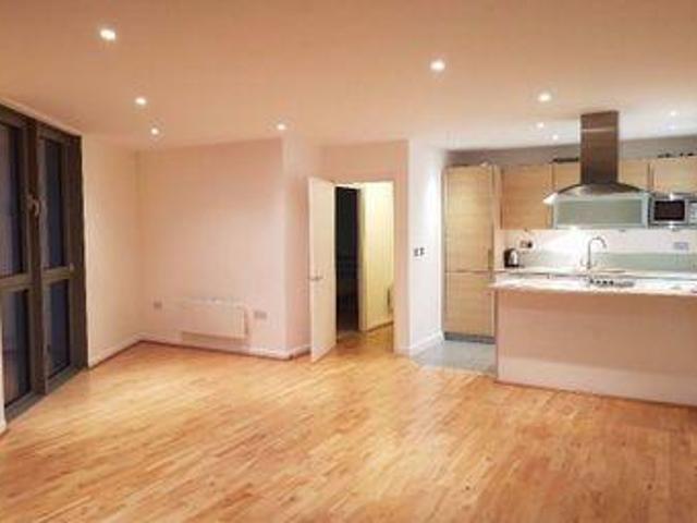 2 Bedrooms Flat for rent in Icona Point, 58 Warton Road, Stratford, Olympic Village, London E15